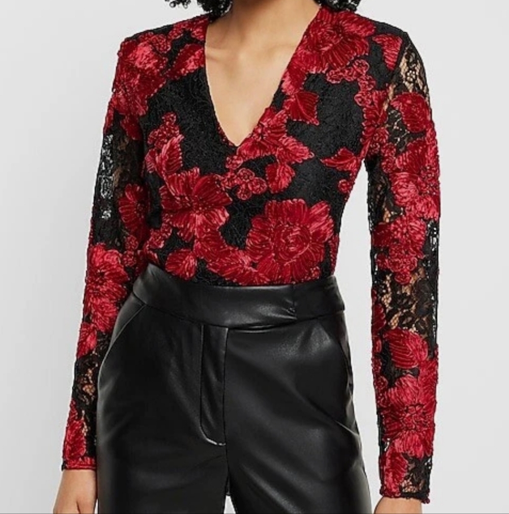 Express Ruby red and black lace floral embroidered thong bodysuit Size Small